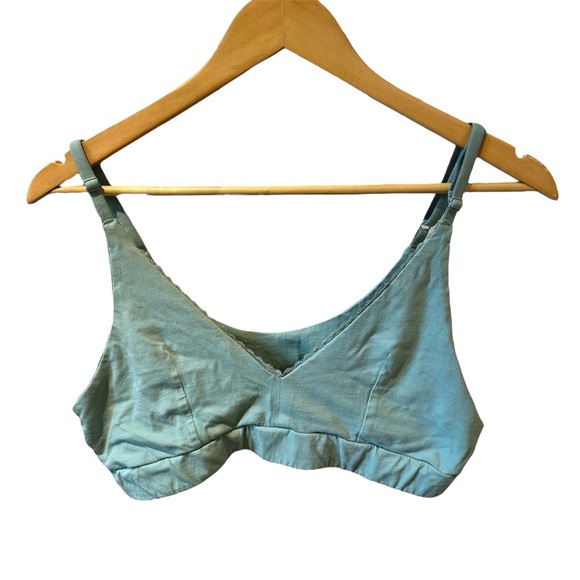 Pact Other - Pact Organic Cotton Pretty Plunge Bra Size XL Green